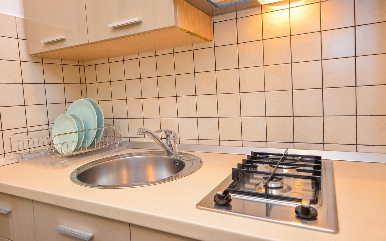 Romana Lahovary Studio Bukares Bagian luar foto
