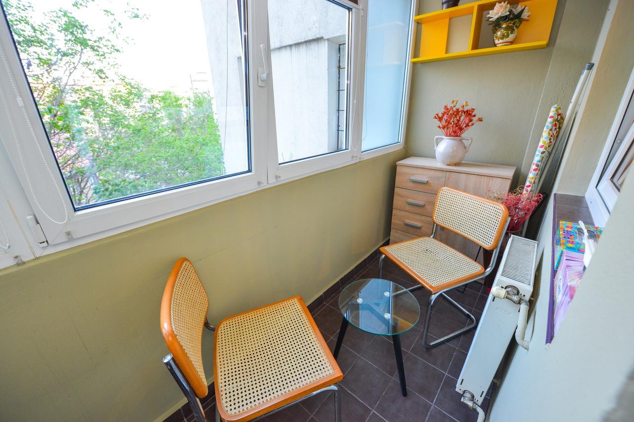 Romana Lahovary Studio Bukares Bagian luar foto